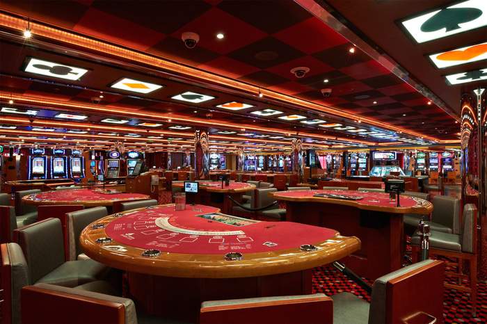 Carnival Cruise Lines Carnival Breeze Winner's Luck Casino 1.jpg